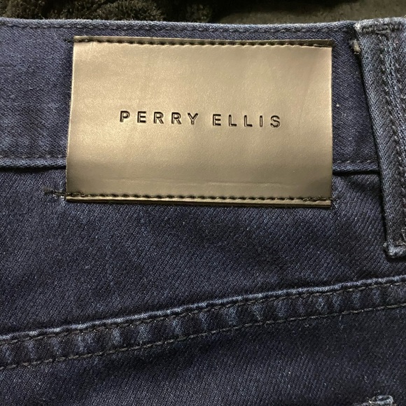 Perry Ellis Dark Wash Straight Leg Jeans for men size 38/32 - Picture 10 of 11